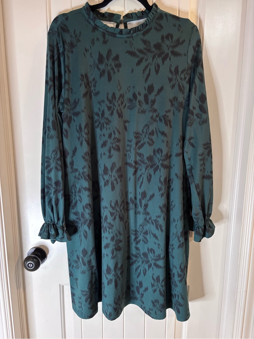 Teal Floral Long-Sleeve Ruffle Cuff Dress
